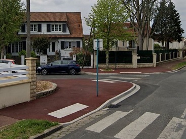 Réfection de trottoir avec abaissés piétons (PMR) à Sucy En Brie(94)